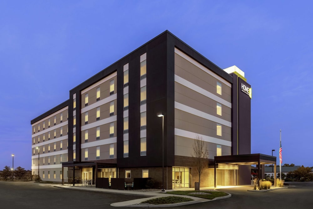 Home2 Suites by Hilton York - photo 39