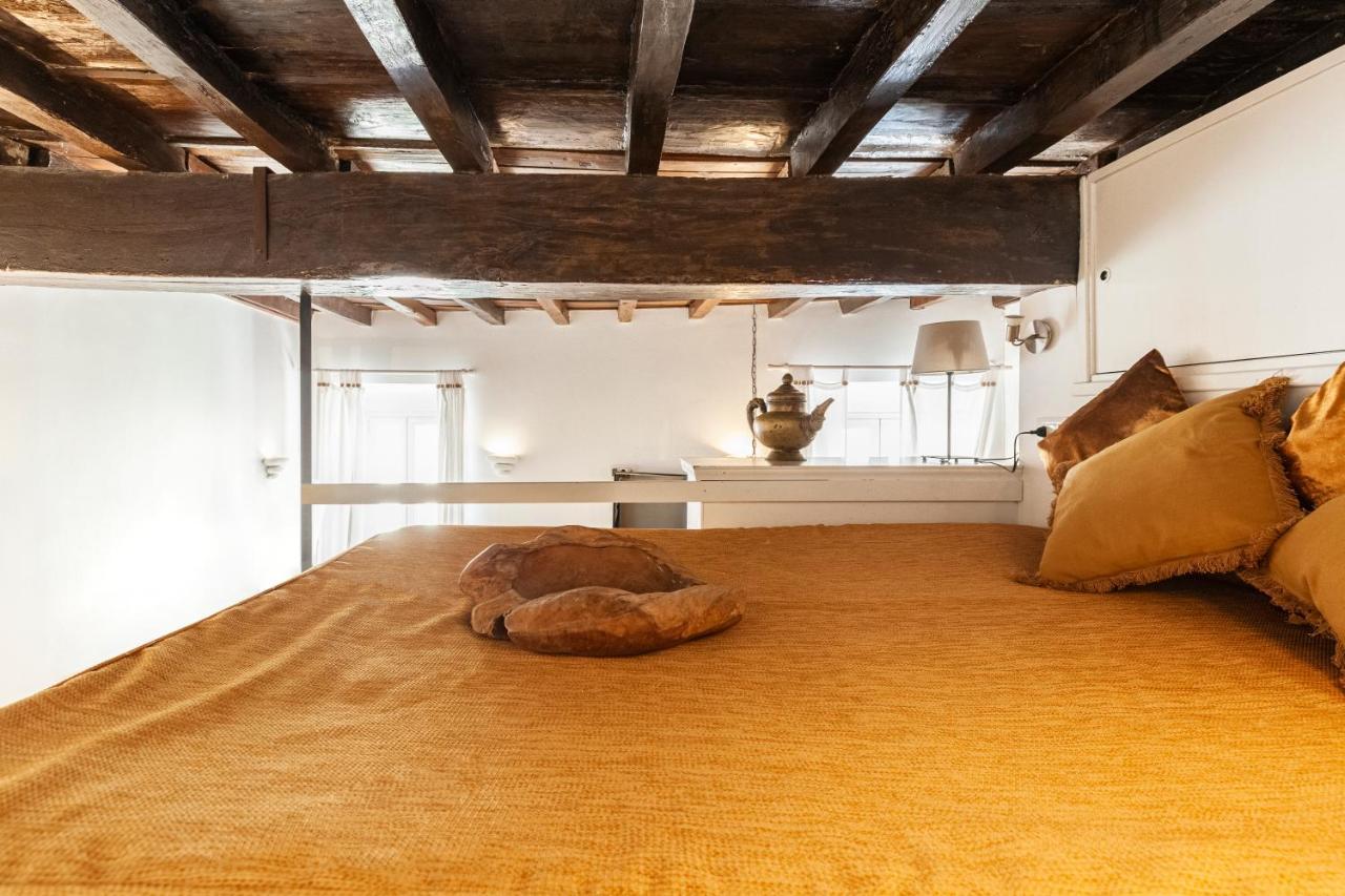 Piazza Navona Elite Flat — 4-Star Luxury Hotel in Rome, Italy