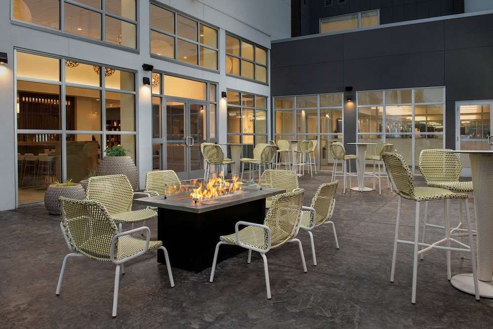 Element Portland Beaverton - photo 34
