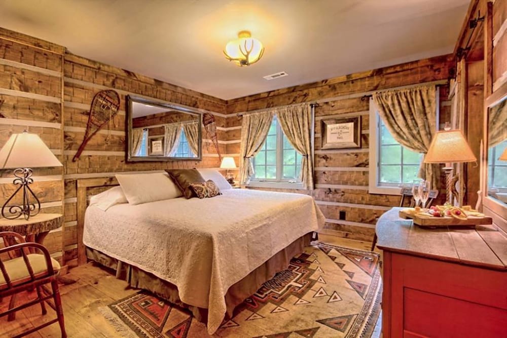 Lake Rabun Hotel & Restaurant - photo 8