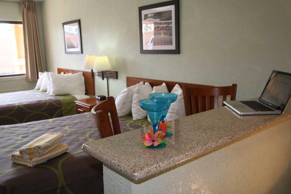 Super 8 by Wyndham South Padre Island - photo 24