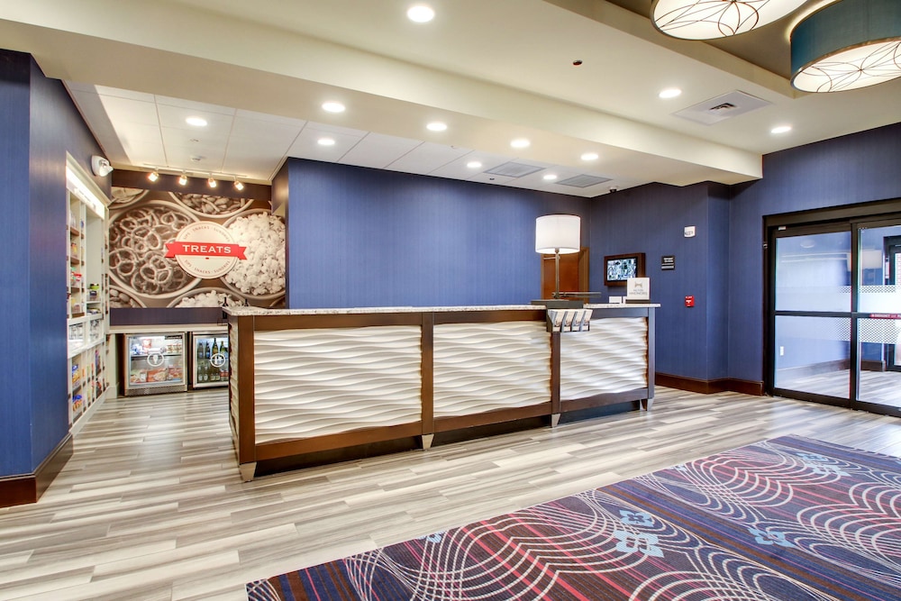 Hampton Inn & Suites Greenville Airport SC - photo 8