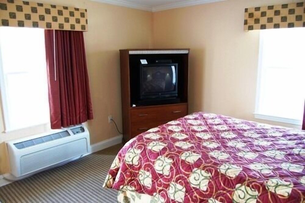 Towne Motel Alexandria - photo 10