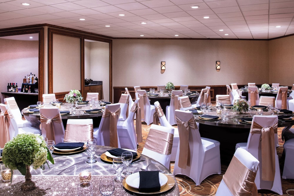 Sheraton Minneapolis West Hotel - photo 69