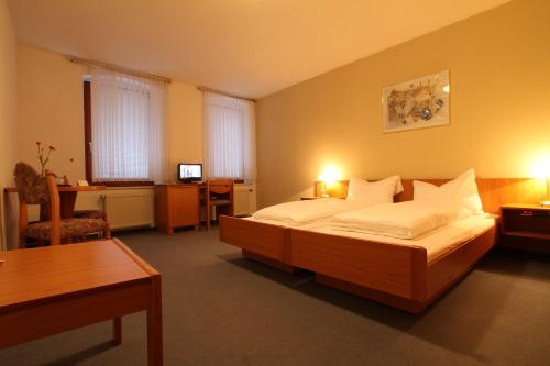 Hotel Weisse Taube — hotel in Aschersleben