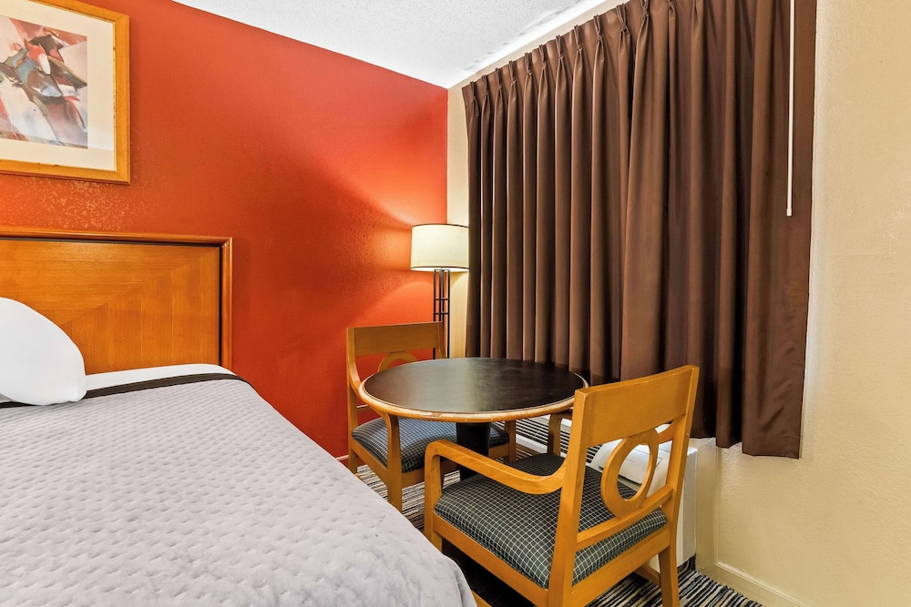 Americas Best Value Inn Athens TN - photo 10