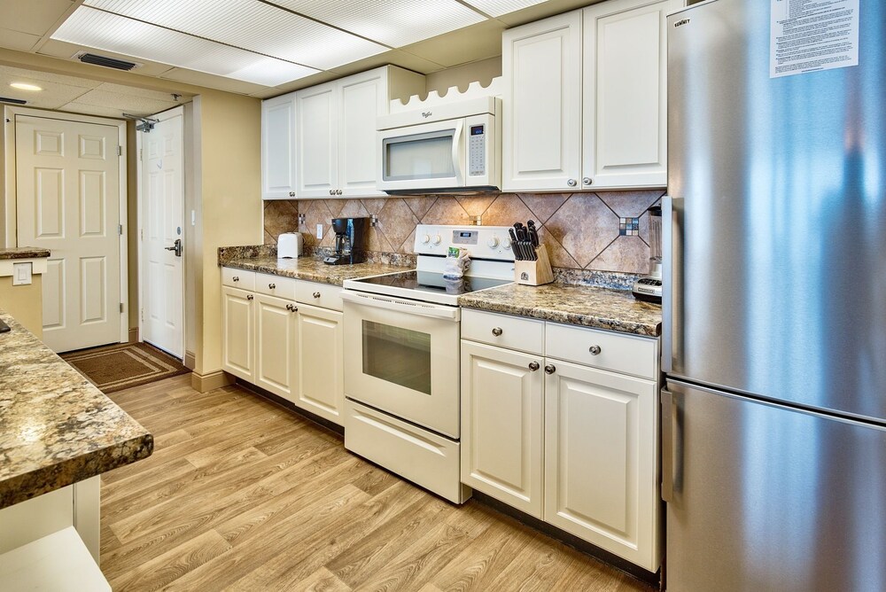 Long Beach 1 1104 663661 by RedAwning - photo 11