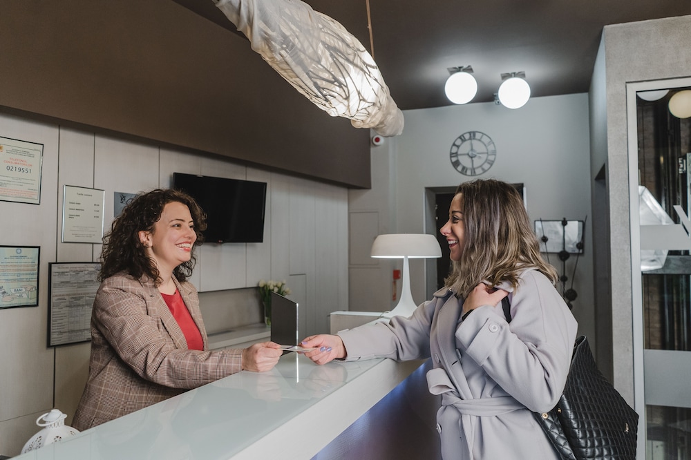 Caro Boutique Hotel — Oradea — photo 2