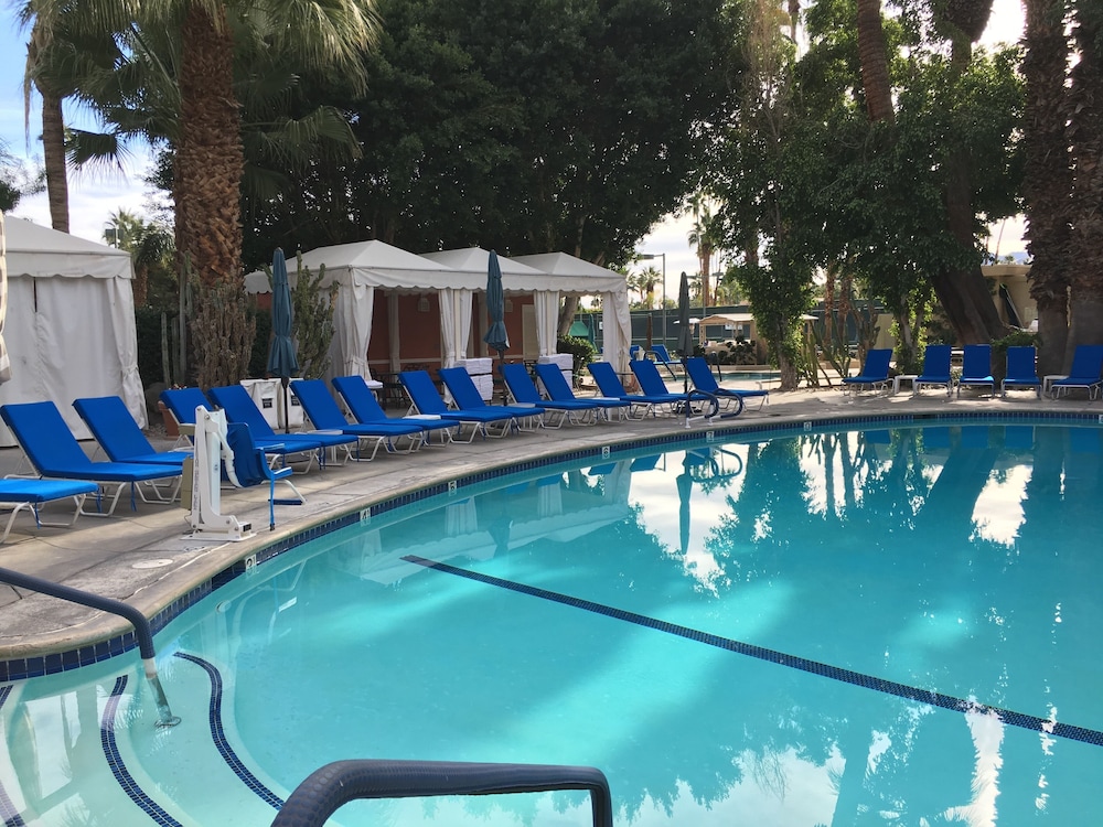 GetAways at Palm Springs Tennis Club - photo 31