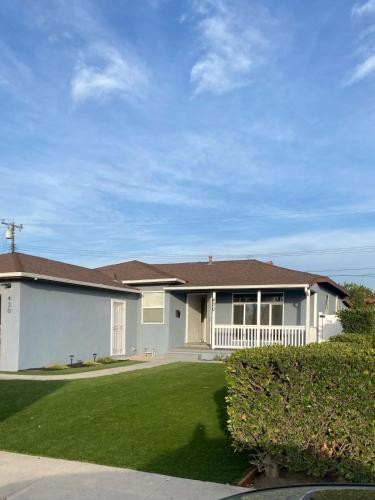 HubCityJewel in Compton, United States