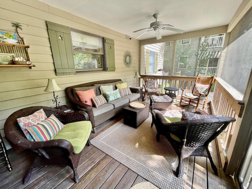 Oak Avenue 73 - last minute hotel in Rehoboth Beach