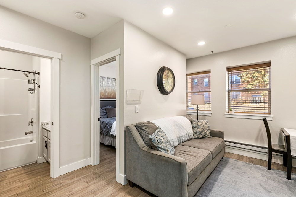 Aisling Suites - photo 22