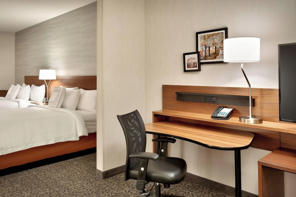 Fairfield Inn & Suites by Marriott Springfield North - photo 9