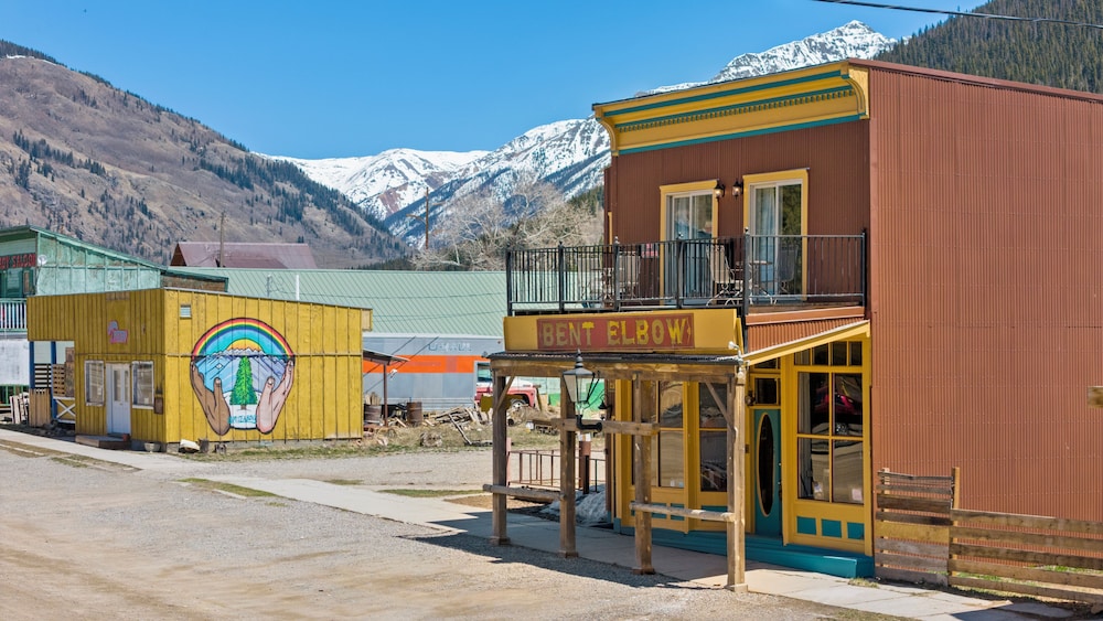 The Bent Elbow Hotel and Restaurant - photo 45