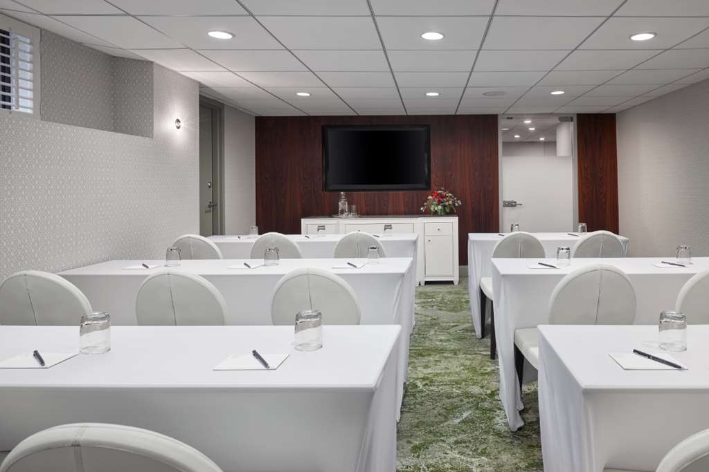 Capitol Hill Hotel - photo 15