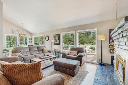 8 Dixie Mountain Lane — Sunriver — photo 2