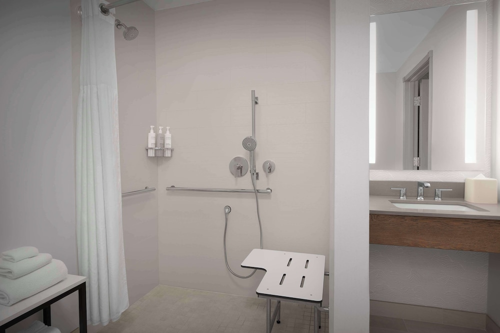 Hilton Garden Inn Casper - photo 23