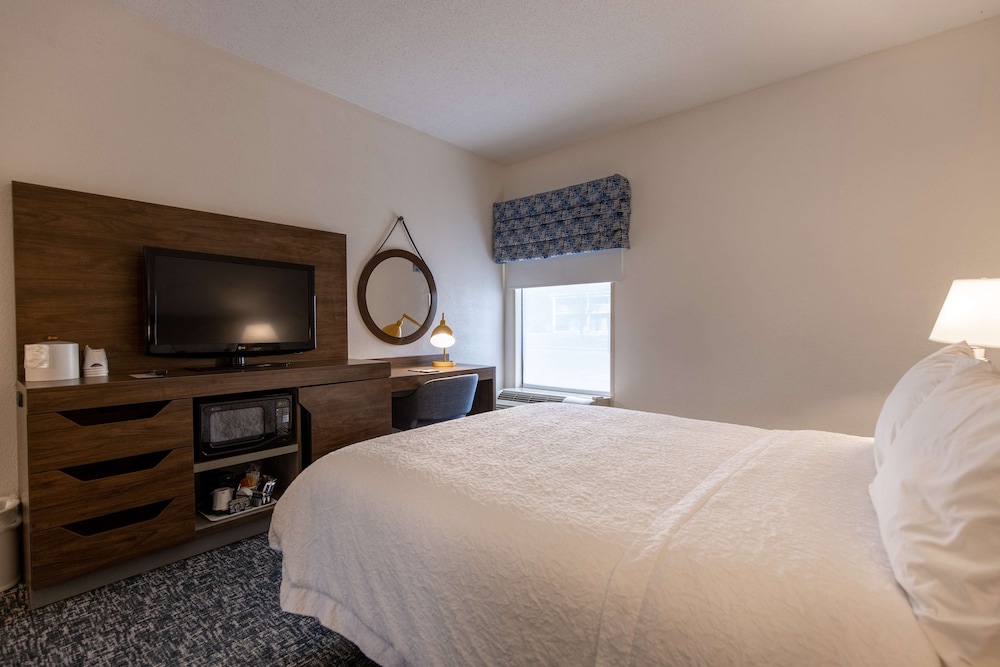 Hampton Inn by Hilton of Kuttawa Eddyville - photo 32