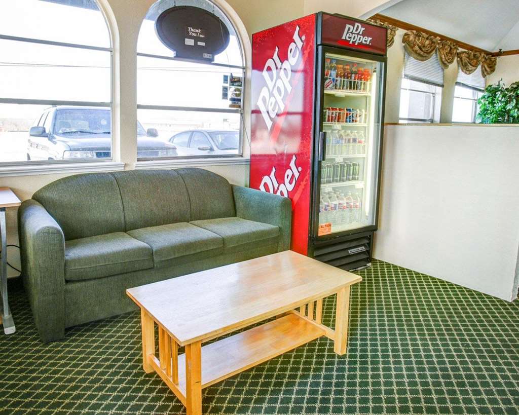 Econo Lodge Temple - photo 4