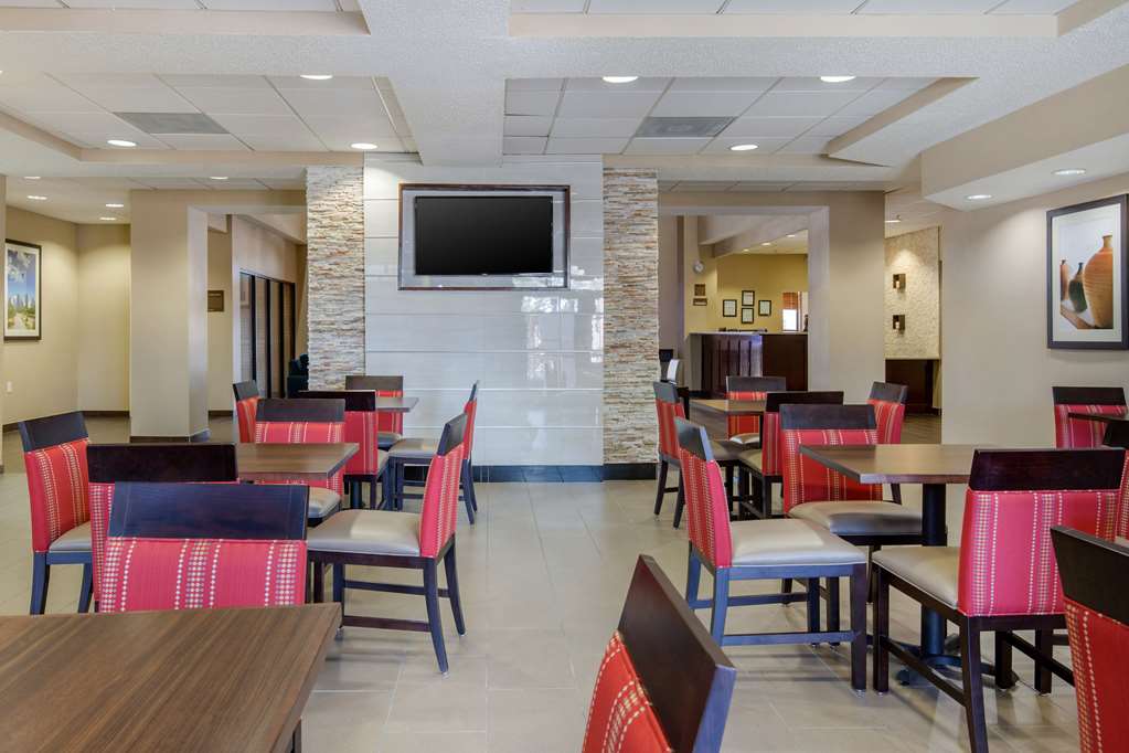 Comfort Inn & Suites SW Houston Sugarland - photo 40