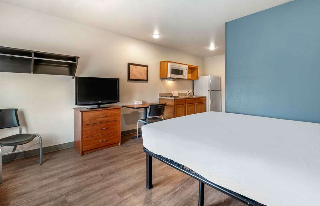 Extended Stay America Select Suites Indianapolis West - photo 10