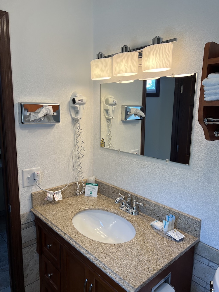 All Star Inn & Suites - photo 314