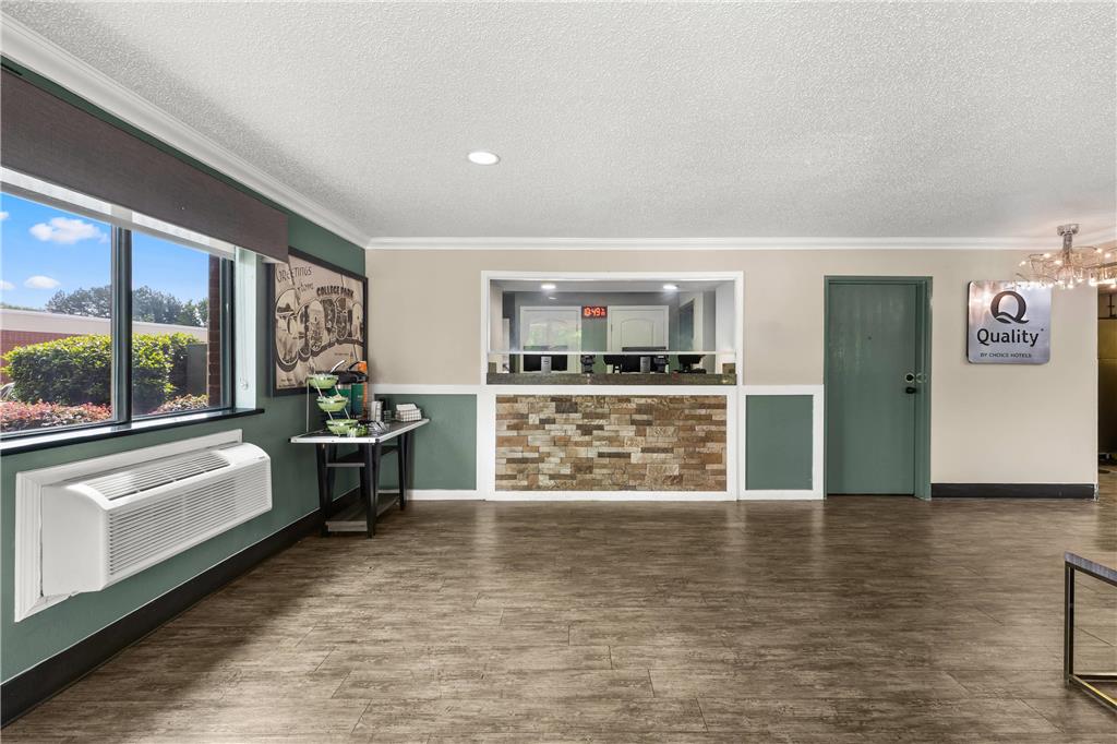 Quality Inn Atlanta Airport Central - photo 14