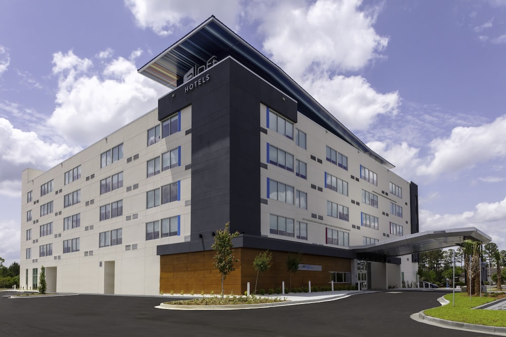 Aloft Savannah Airport - photo 24