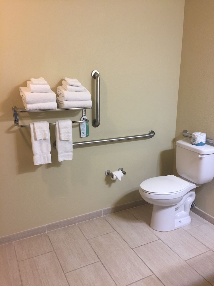 Cobblestone Hotel & Suites Pecos - photo 30