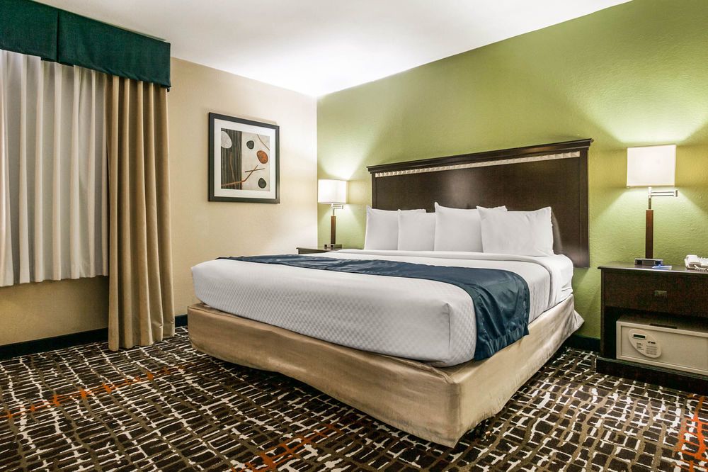 Rodeway Inn & Suites East I 44 - photo 32
