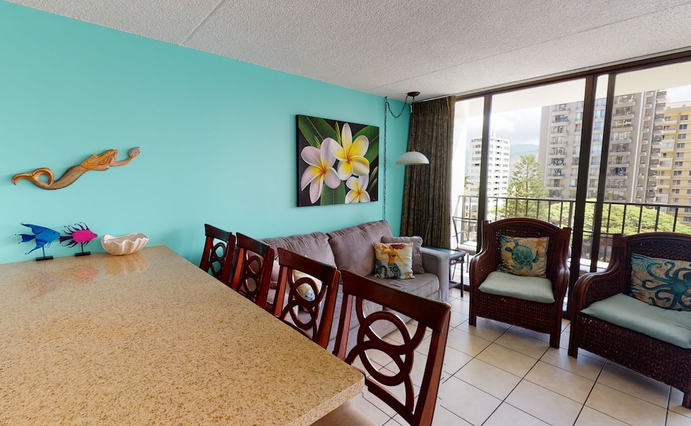 Waikiki Banyan High Level Condo with Private Lanai by Koko Resort Vacation Rentals - photo 94