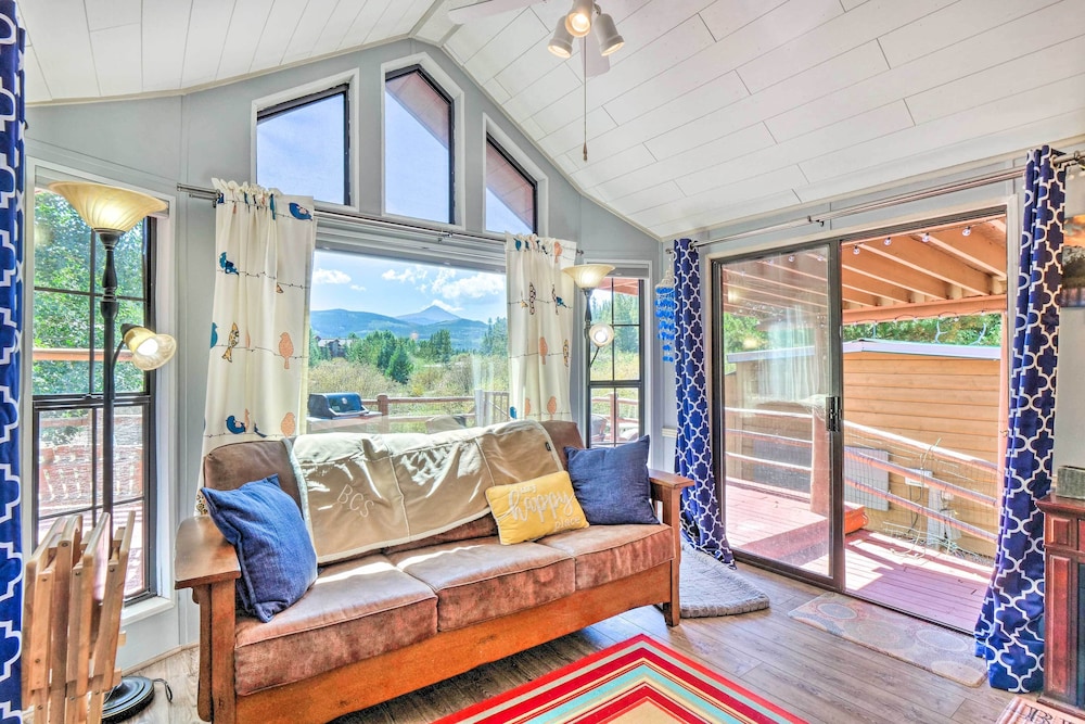6 Mi to Ski Resort Lakefront Breckenridge Cabin - photo 3