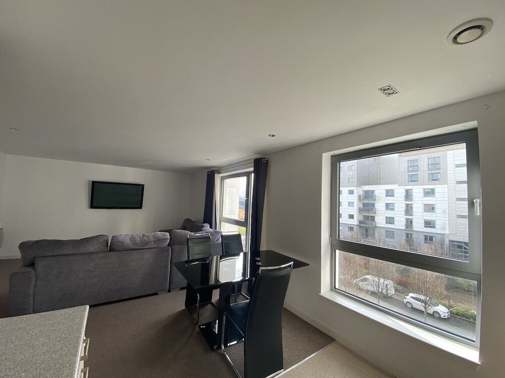 Edinburgh Waterfront Apartments — 4-Star Luxury Hotel in Edinburgh, United Kingdom