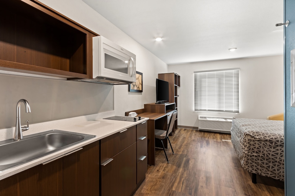 Woodspring Suites Tolleson Phoenix West - photo 18