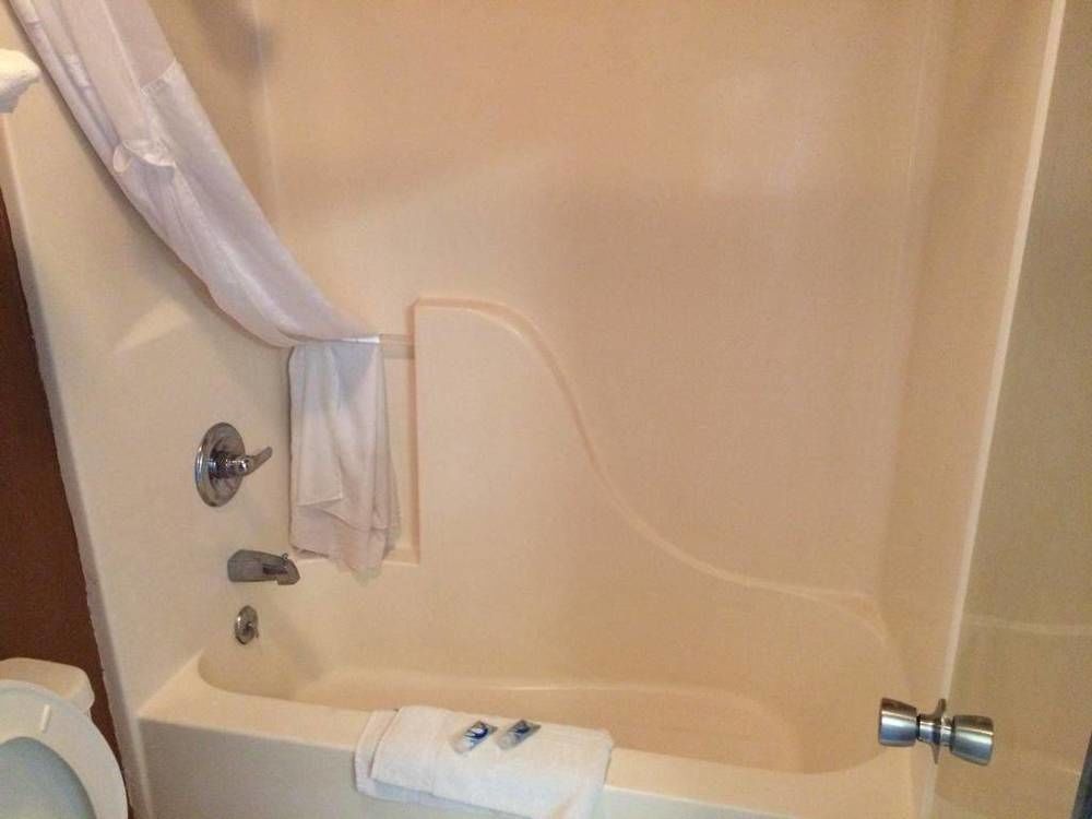 Best Western Oak Tree Inn - photo 14