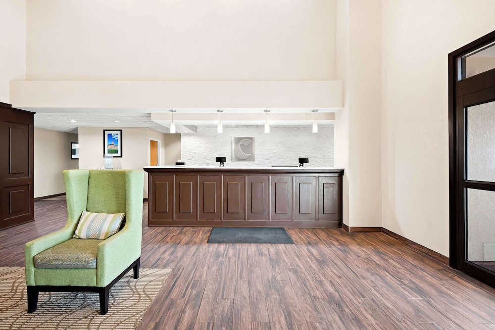 Comfort Inn & Suites Decatur Forsyth - photo 3