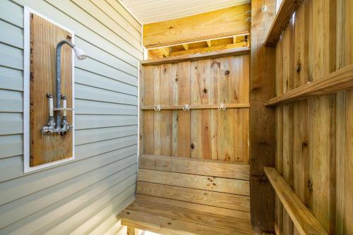 Lost Shaker of Salt by Oak Island Accommodations - photo 17