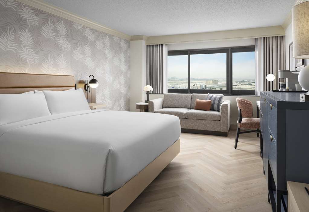 Sonesta Los Angeles Airport LAX - photo 30