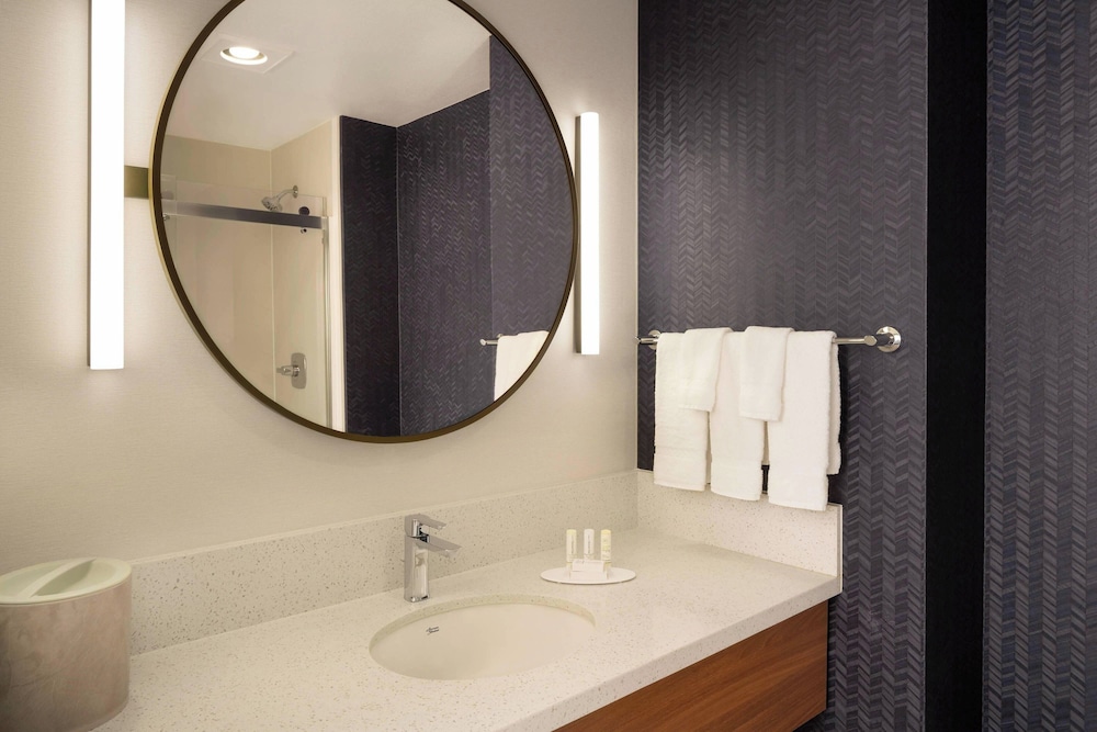 Fairfield Inn & Suites by Marriott Napa American Canyon - photo 13
