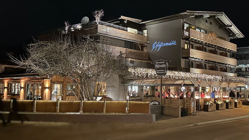 Hotel Alexander - carbon neutral hotel in Kirchberg In Tirol