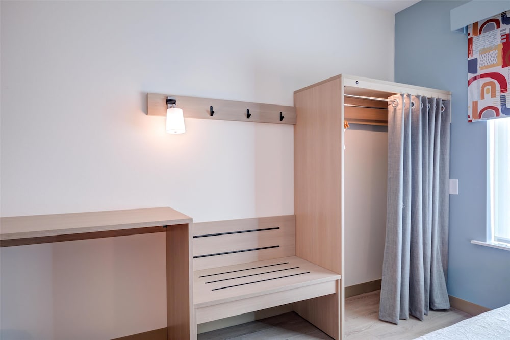 Home2 Suites by Hilton Smithfield Selma - photo 14