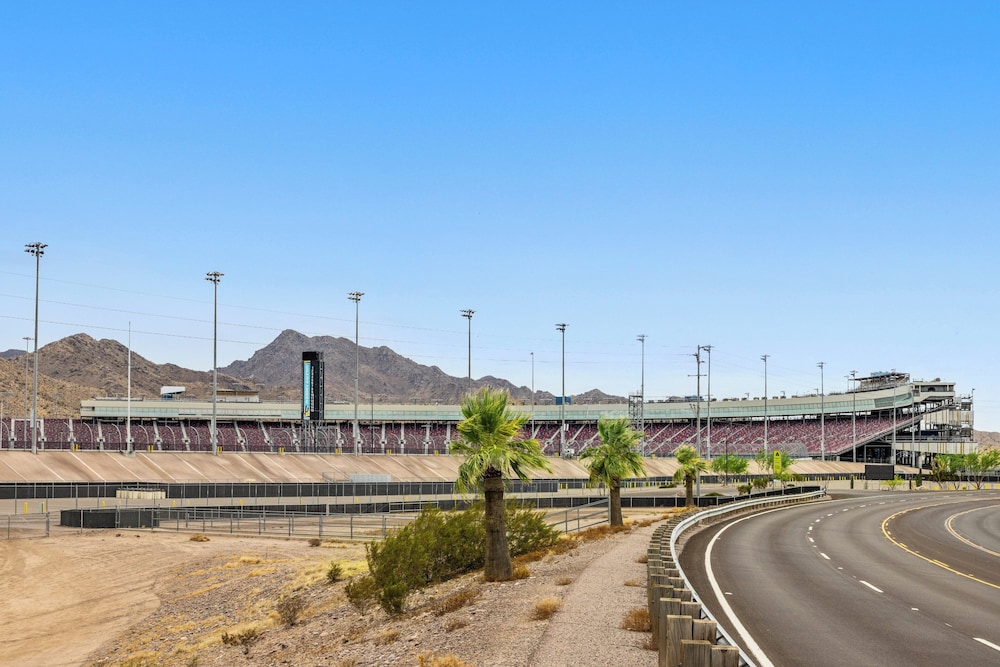 Holiday Inn Express & Suites Phoenix West Tolleson by IHG - photo 83