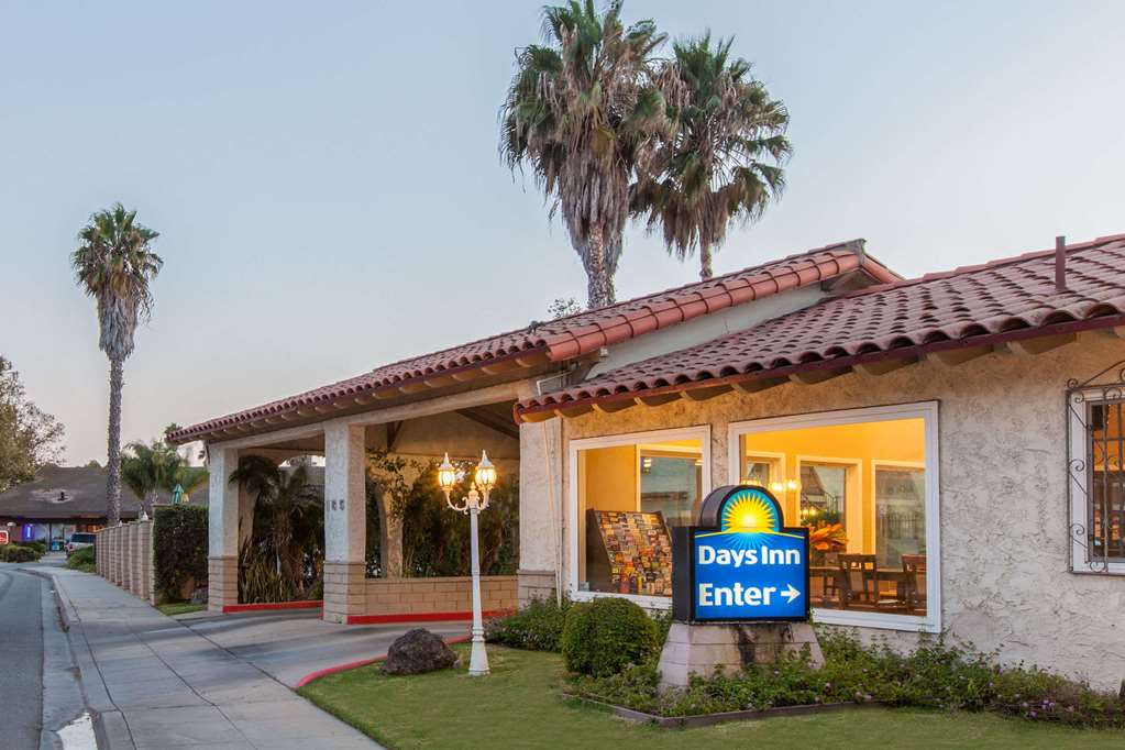 Days Inn by Wyndham Camarillo Ventura in Camarillo, United States
