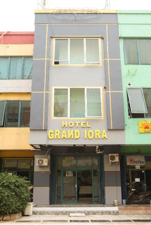 Hotel Grand Iora by MyHome Hospitality in Bekasi, Indonesia