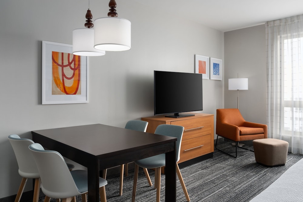 TownePlace Suites by Marriott Champaign Urbana Campustown - photo 10