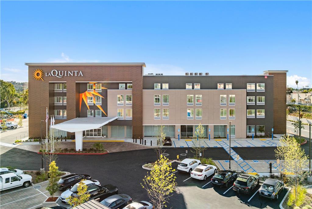 La Quinta Inn & Suites by Wyndham La Habra — hotel in La Habra