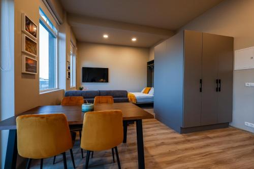 Center Apartments Esja