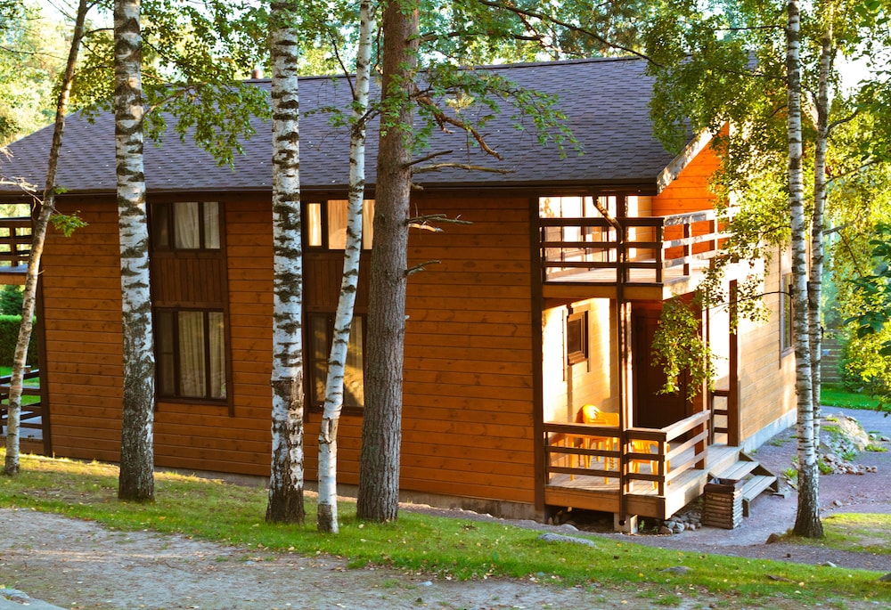 Park Hotel Zolotaya Dolina — hotel in Svetlaya