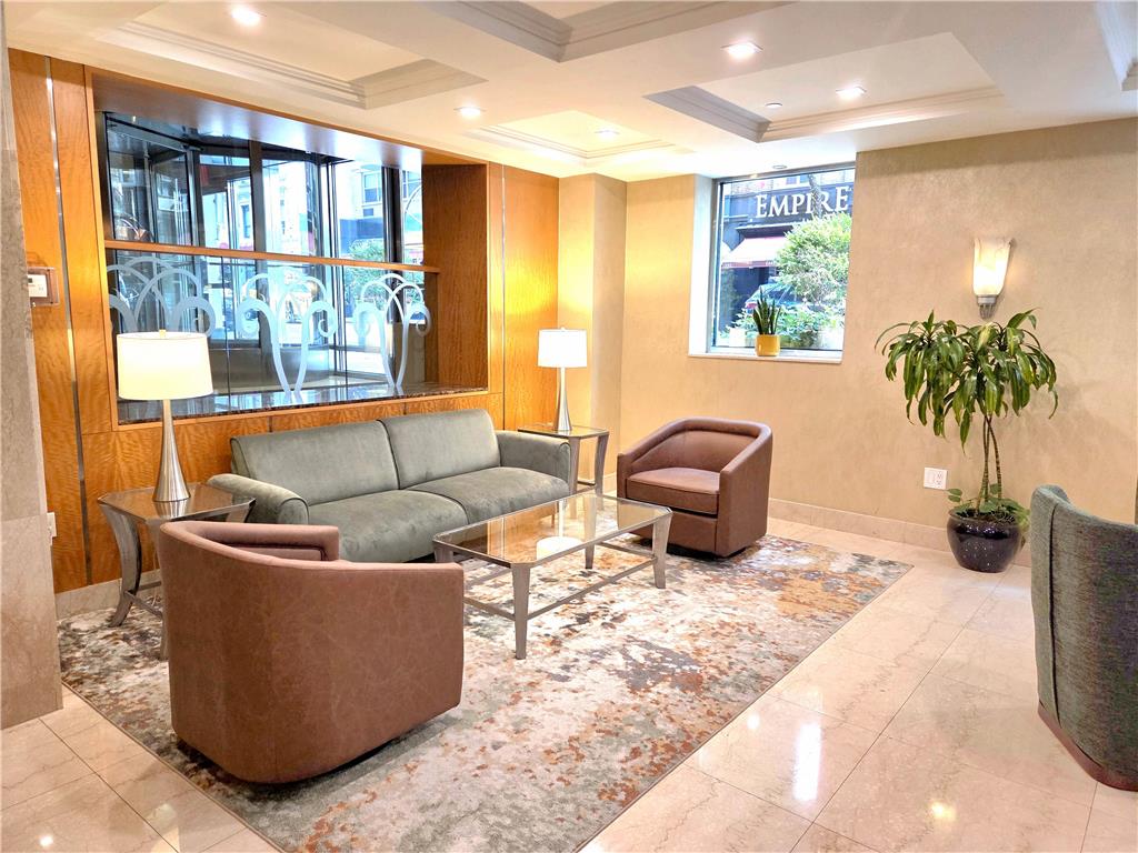 San Carlos Hotel - photo 9