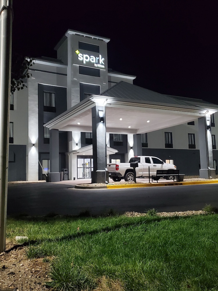 Spark by Hilton Lansing - photo 64